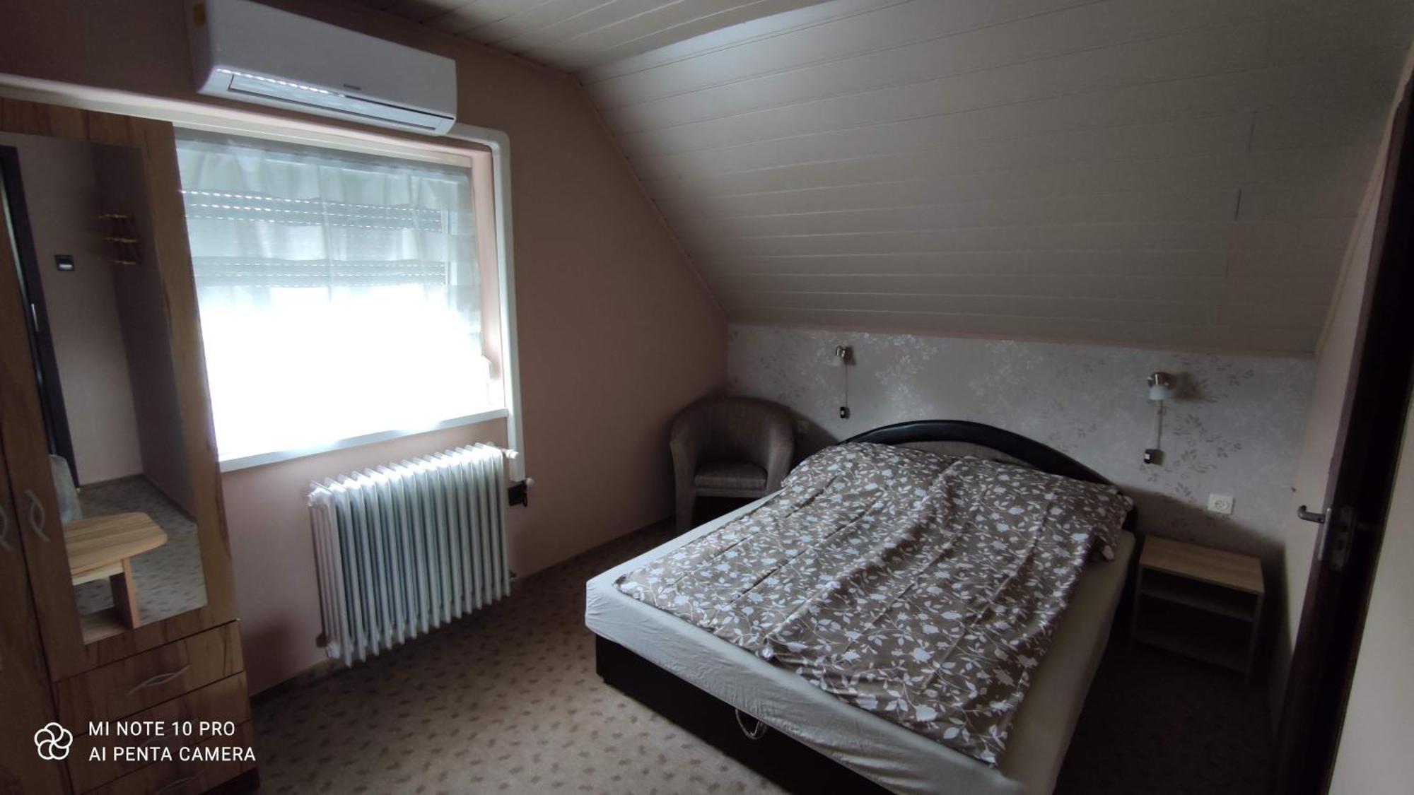 Apartman Aniko Vendeghaz 哈卡尼 外观 照片